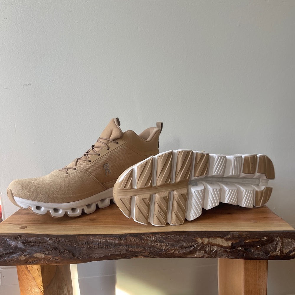 NWOT On Running On Cloud “Hi” Women’s Sneakers, in Dune Colorway - Picture 4 of 7